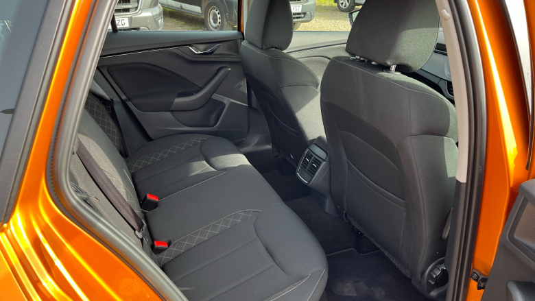 Skoda Kamiq 1.5 TSI SE 5dr DSG Petrol Hatchback